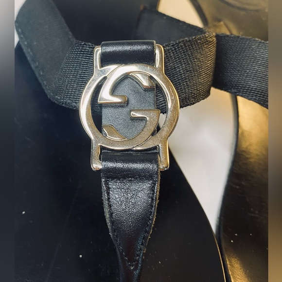 GUCCI INTERLOCKING “GG” KITTEN HEEL THONG SANDAL - Picture 3 of 7